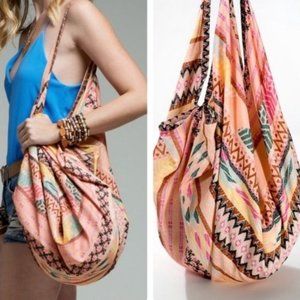 Ruggine Ethnic Pattern Print Boho Bag in Coral Multi